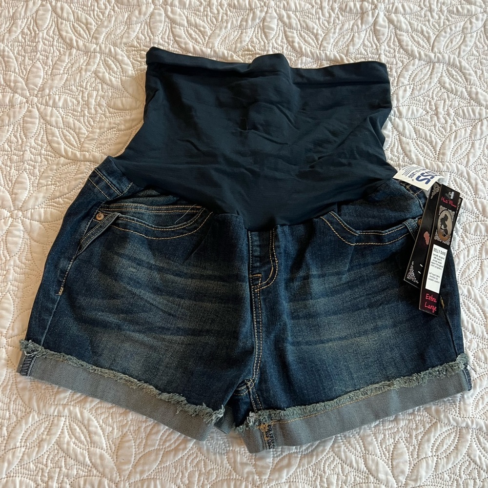 Maternity full panel Xl jean shorts